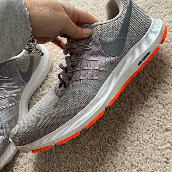 men's nike run swift